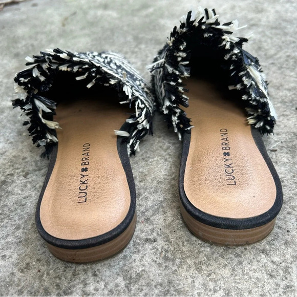 Lucky Brand Baoss Mule, size  6 - Picture 6 of 9